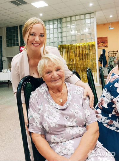 Ведущая на свадьбу тамада на юбилей