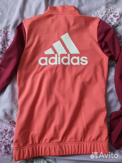 Спортивный костюм adidas