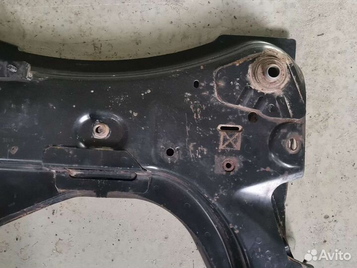 Подрамник на ниссан ноте Е11