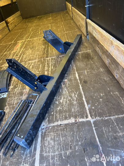 Задний бампер газон