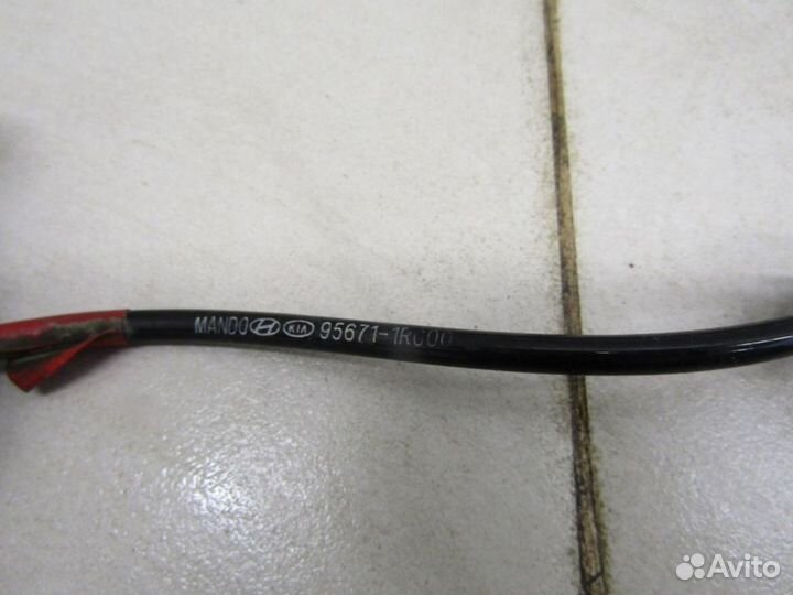 Датчик ABS передний правый RIO 2011-2017