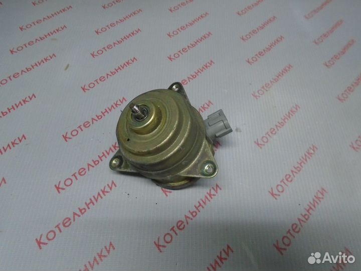 Nissan 21487-CX000 Моторчик вентилятора радиатора