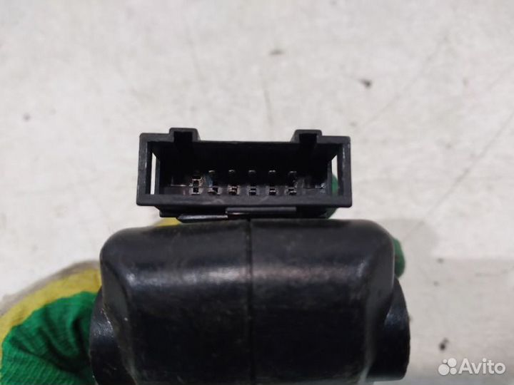 Блок электронный Volkswagen Golf 5 2004