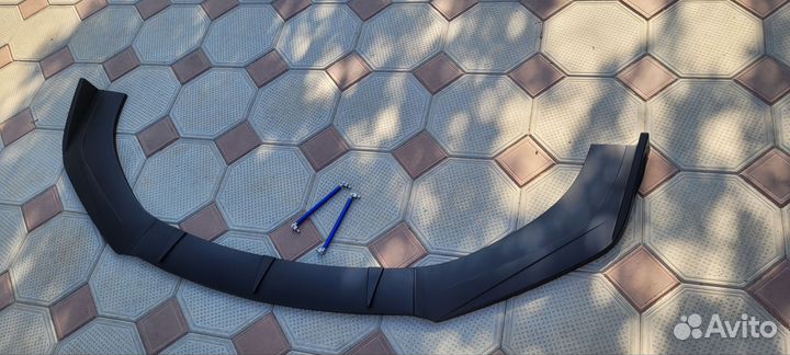 Губа переднего бампера универсальная,сплиттер150мм