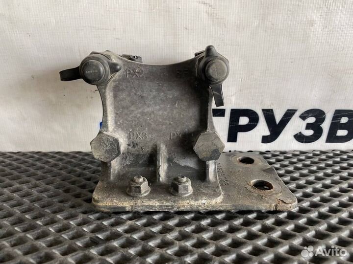 Кронштейн (крепление) Volvo FH4 21873023