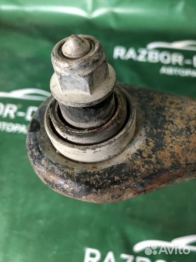 Рычаг задний левый Volkswagen Golf5