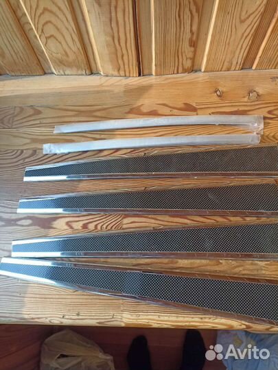 Накладки на стойки дверей mercedes