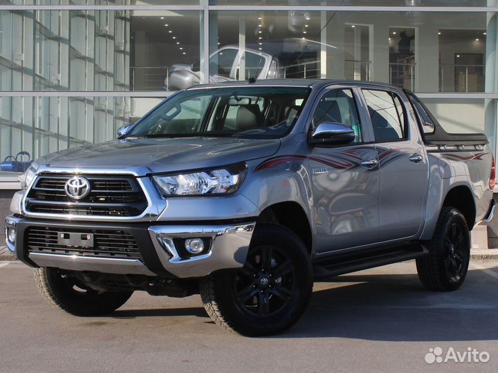 Toyota Hilux 2.4 AT, 2022, 54 км