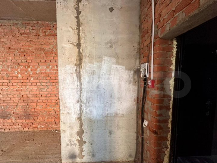 3-к. квартира, 96 м², 1/17 эт.