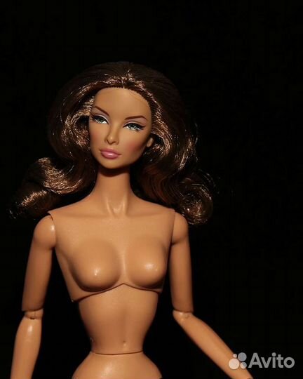 Fashion Royalty Natalia Fatale