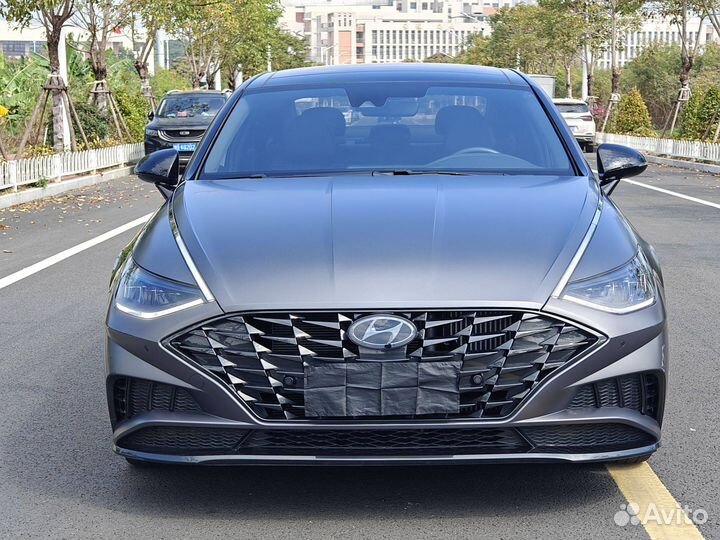 Hyundai Sonata 1.5 AMT, 2021, 13 000 км