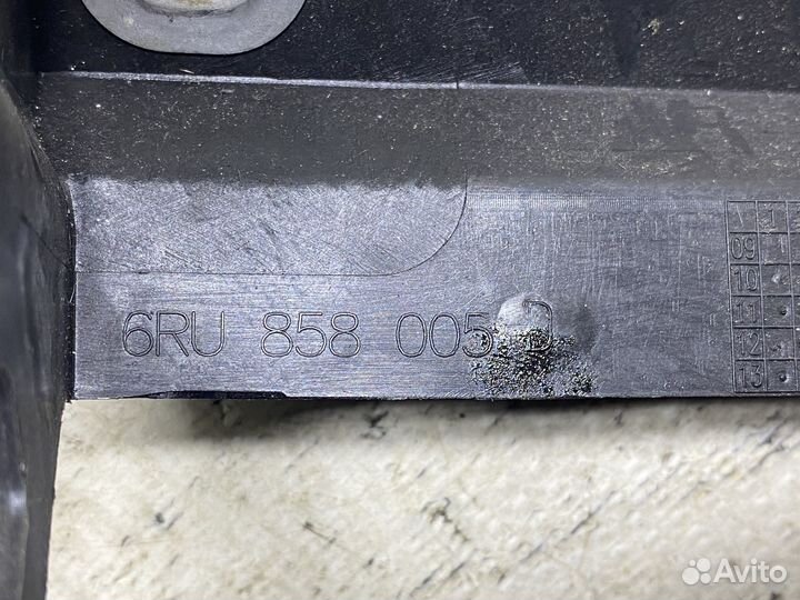 Кронштейн магнитолы volkswagen polo 2019 седан