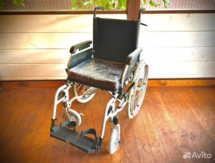 Инвалидная коляска прогулочная
