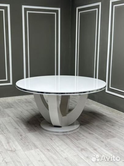 Стол обеденный\оплата при получении