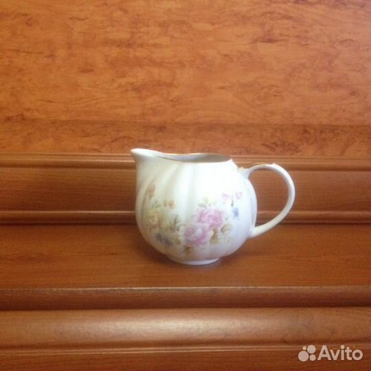 Фарфоровая посуда производства Дулево