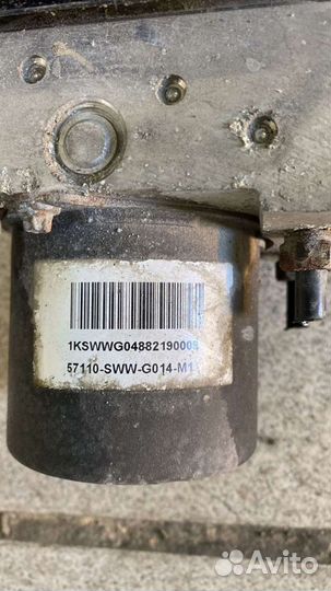 Блок abs honda cr-v 3 2.0 R20A2 2008г