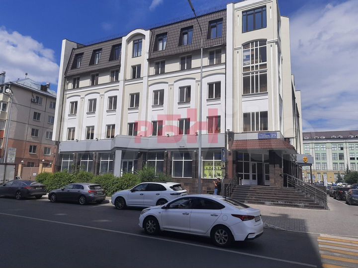 Помещение 150 м в здании в центре