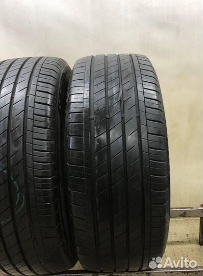 Goodyear EfficientGrip Performance 235/45 R19 95V