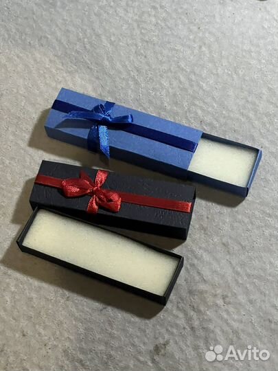 Подарочная коробочка маленькая