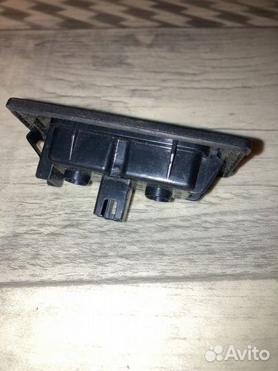 Led фонарь подсветки номера 3AF943021A