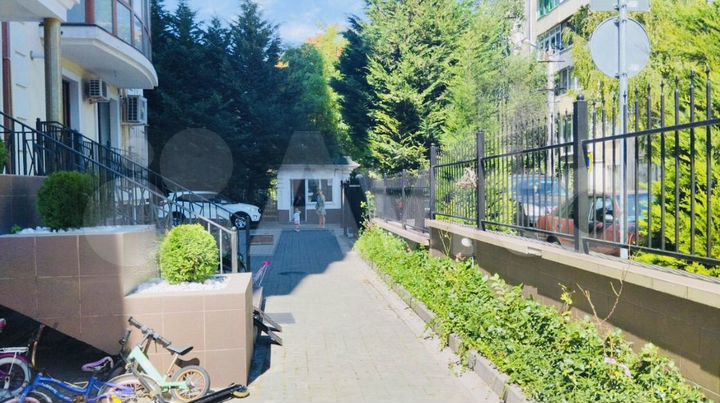 3-к. квартира, 120 м², 3/10 эт.