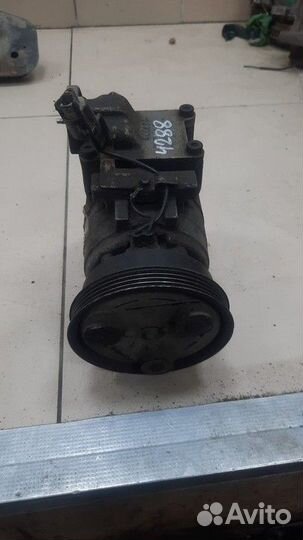 Компрессор кондиционера Hyundai Accent