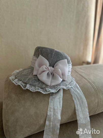 Шляпка (капор) женская