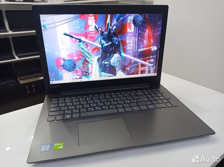 Игровой ноутбук Lenovo full hd i3-6 Nvidia 920mx