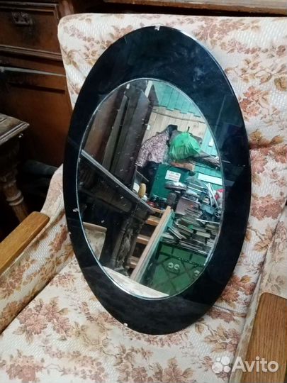 Зеркало винтажное овальное на тёмной основе