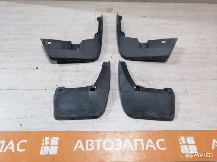 Брызговик Renault Logan 2 Сандеро передний задний