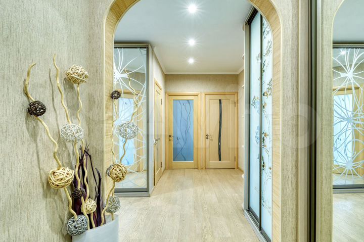 2-к. квартира, 75 м², 9/9 эт.