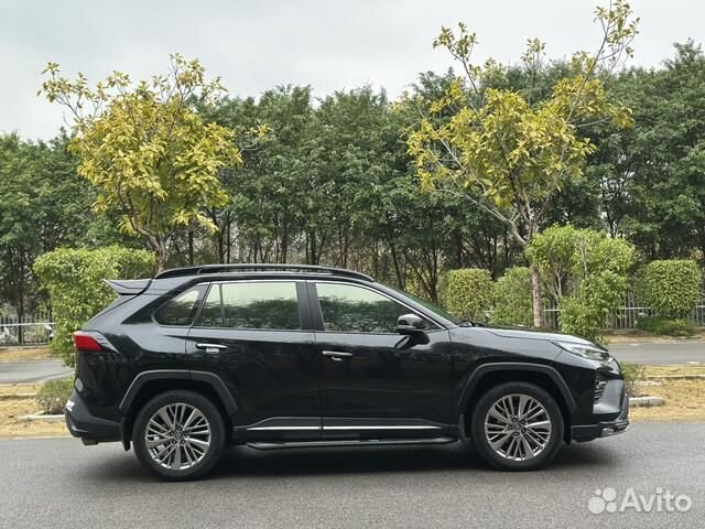 Toyota Wildlander 2.0 CVT, 2021, 50 000 км