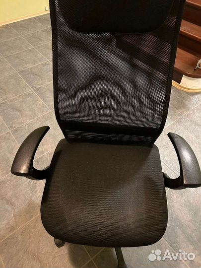Компьютерное кресло