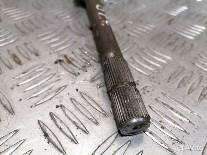 Кардан рулевой нижний Mitsubishi Lancer 9