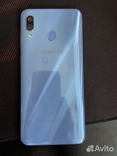 Samsung Galaxy A30, 4/64 ГБ