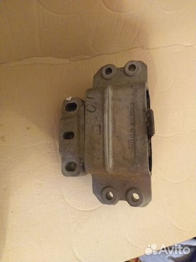 Опора МКПП Skoda Octavia A5 шкода октавиа а5