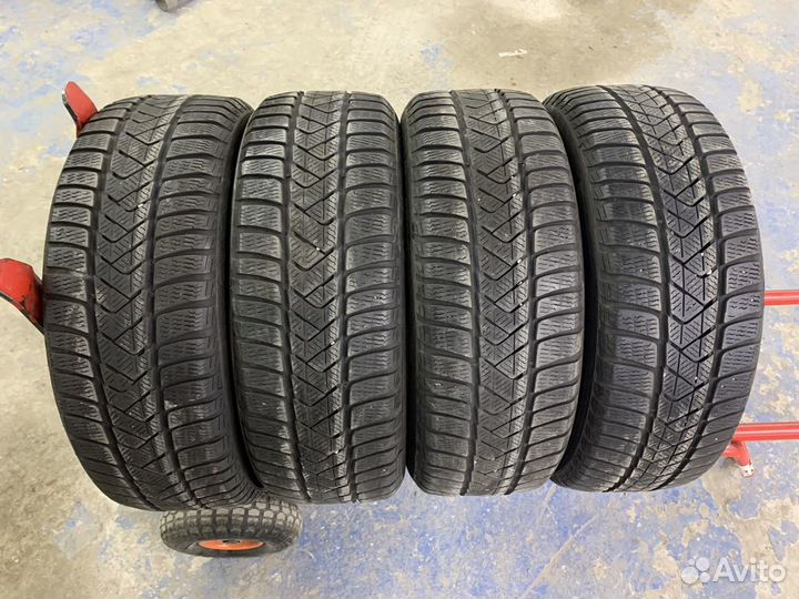 Pirelli Winter Sottozero 3 205/60 R16