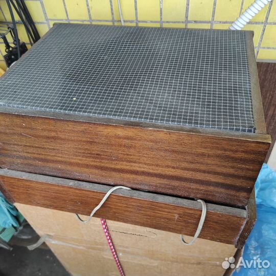 Проигрыватель грампластинок