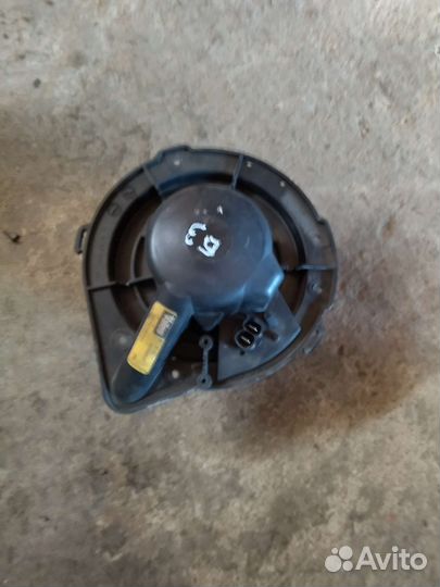 Моторчик печки passat пасат пассат Б 3 4 кондейный
