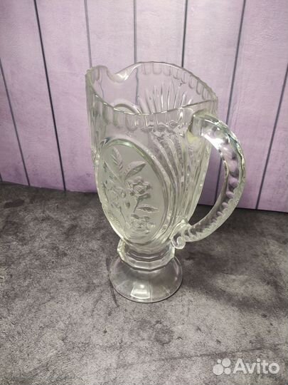 Хрустальный кувшин