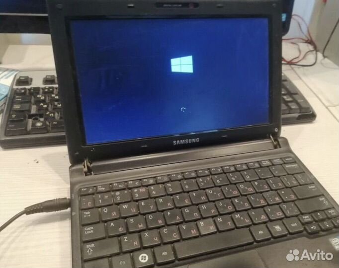 Нетбуки samsung и asus