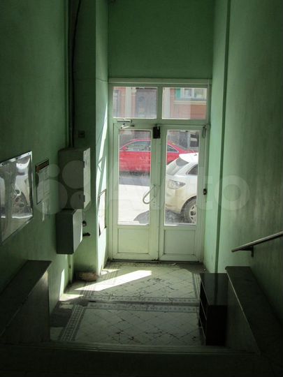 Комната 34 м² в 6-к., 3/3 эт.