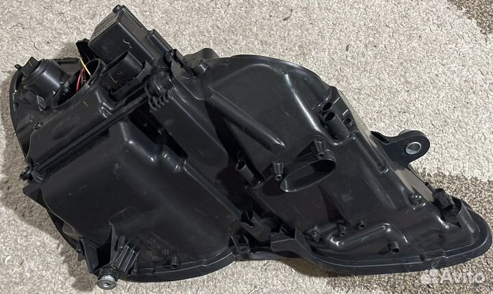 Mercedes W212 корпус фары и запчасти