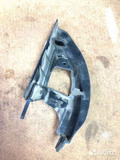 Накладка двери передняя правая Mitsubishi Lancer 9