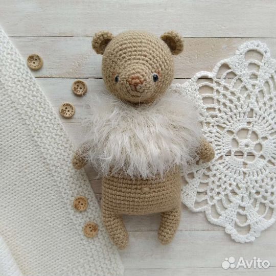 Игрушка ручной работы Мишка, связан крючком
