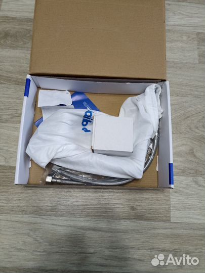 Смеситель для кухни новый