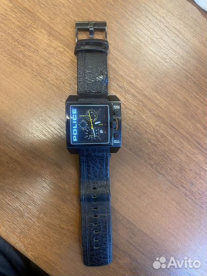 Наручные часы police