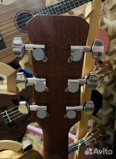 Акустическая Гитара + Каподастр (Ель)