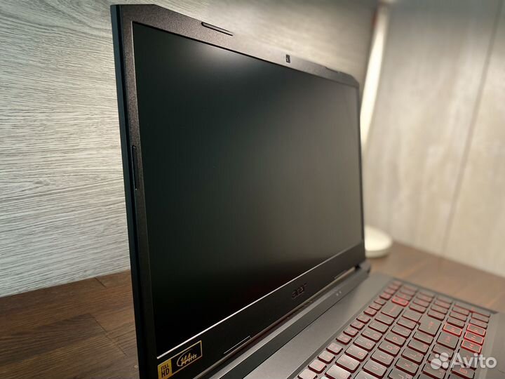 Игровой ноутбук Aser Nitro5 как новый