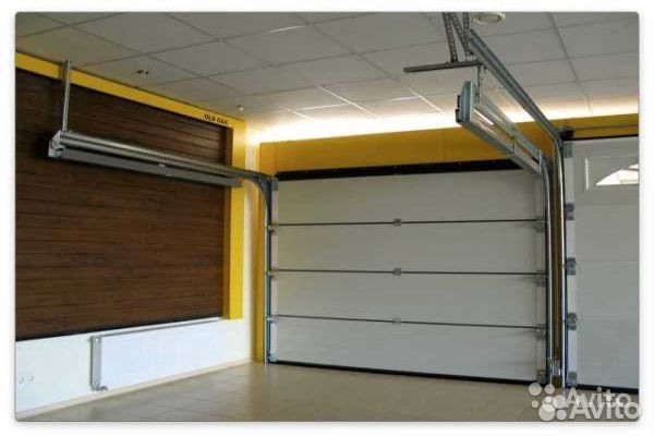 Секционные ворота